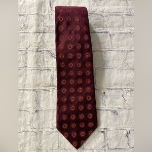 HUGO BOSS BURGUNDY RED PURPLE MULTI COLORED SILK ITALY MADE MENS TIE